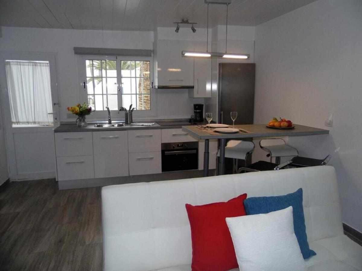 Apartamento Lola Коралео Екстериор снимка